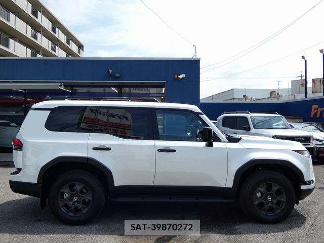 Lexus GX 2025-07 8659915-7