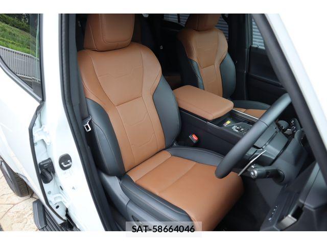 Lexus GX 2025-09 8780844-8