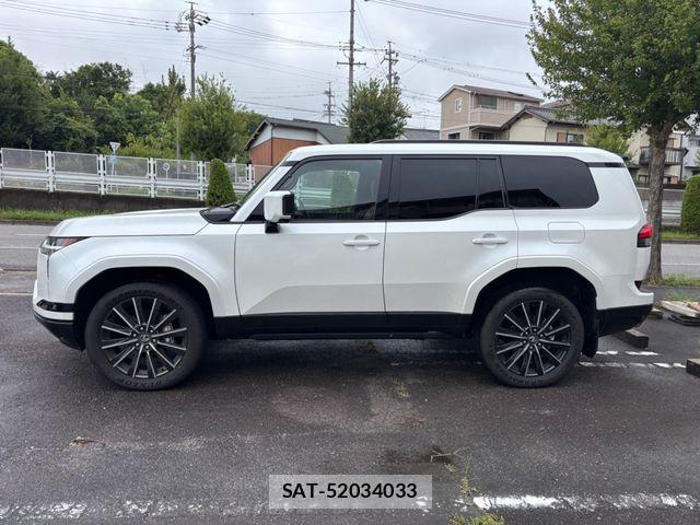 Lexus GX 2025-09 8796457-1