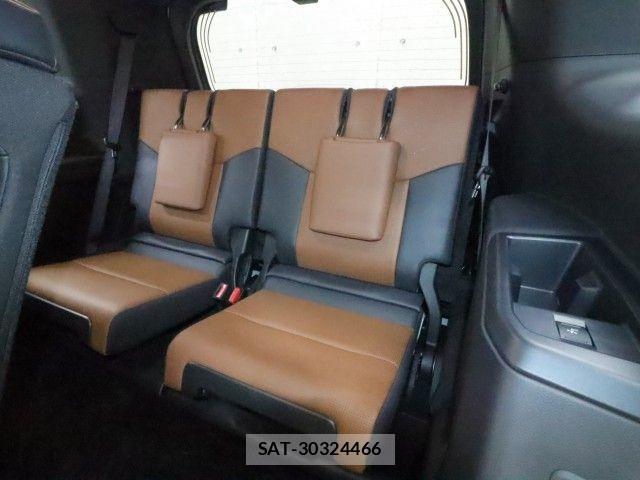 Lexus GX 2025-09 8829935-13