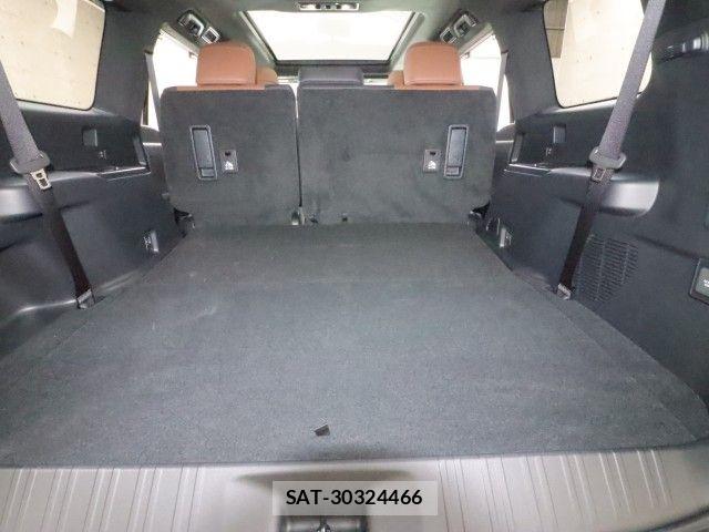 Lexus GX 2025-09 8829935-16