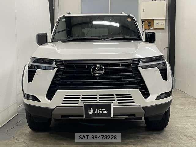 Lexus GX 2025-07 8880479-1