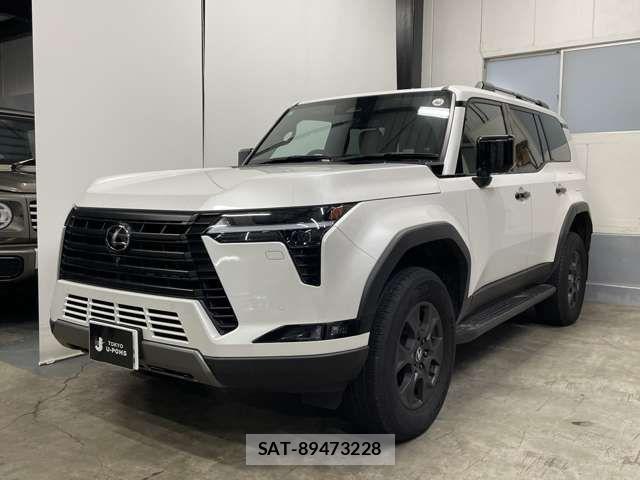 Lexus GX 2025-07 8880479-3