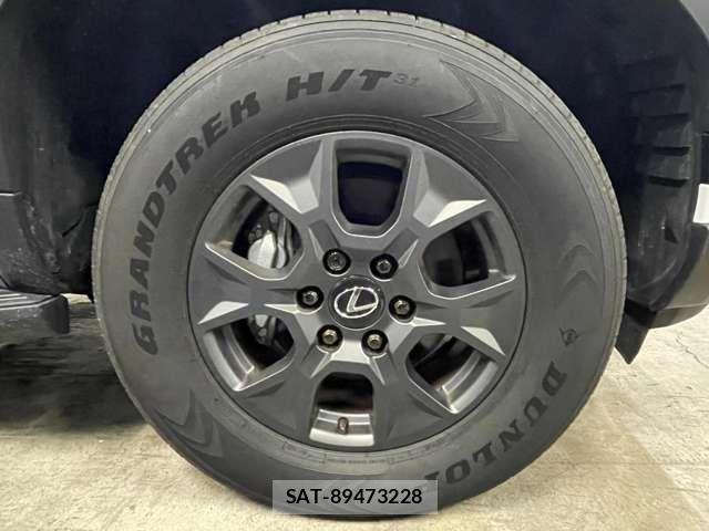 Lexus GX 2025-07 8880479-7