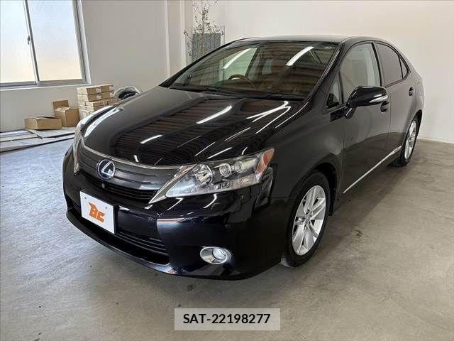 Lexus HS 2010-04 769232-9