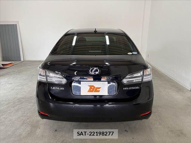 Lexus HS 2010-04 769232-13