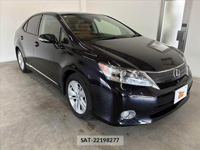 Lexus HS 2010-04 769232-7