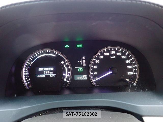 Lexus HS 2013-07 3674462-11