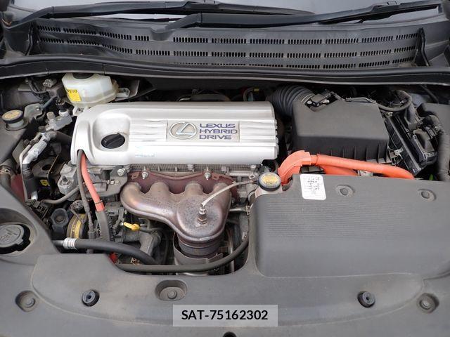 Lexus HS 2013-07 3674462-26