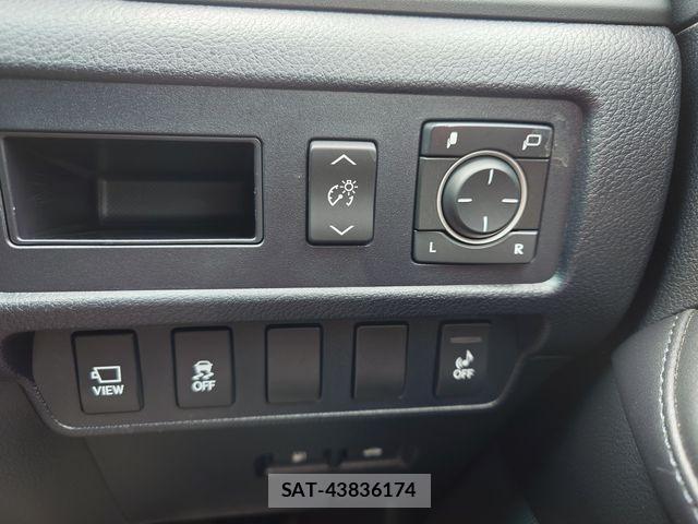 Lexus HS 2017-01 3934653-17