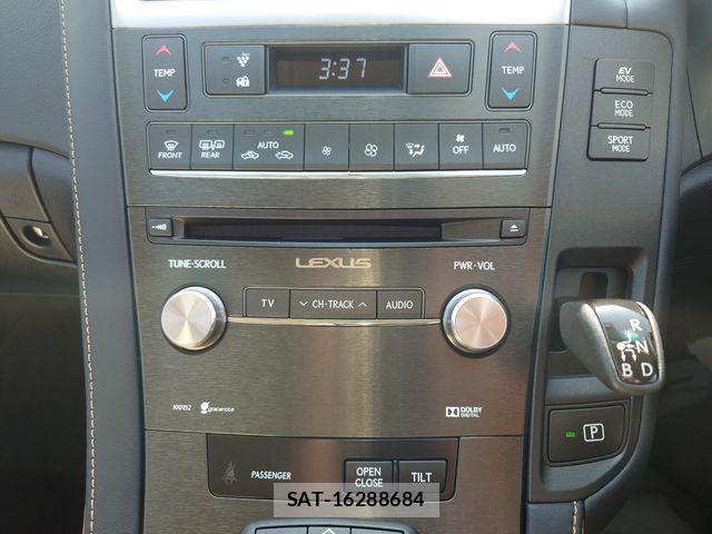 Lexus HS 2014-07 4326165-16