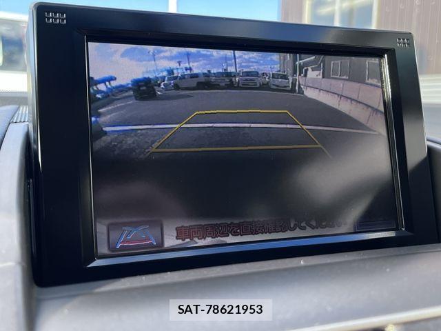 Lexus HS 2015-03 4595391-10