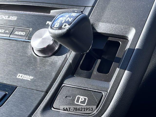 Lexus HS 2015-03 4595391-19