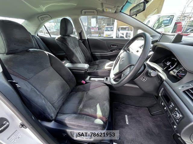 Lexus HS 2015-03 4595391-3