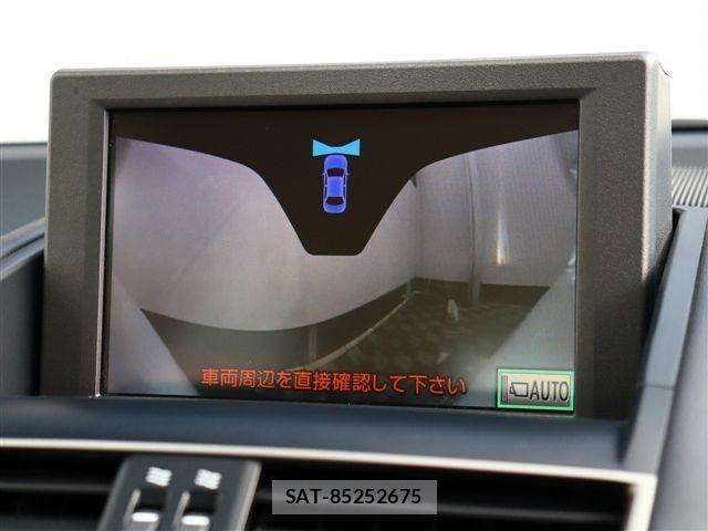 Lexus HS 2012-01 4964138-10