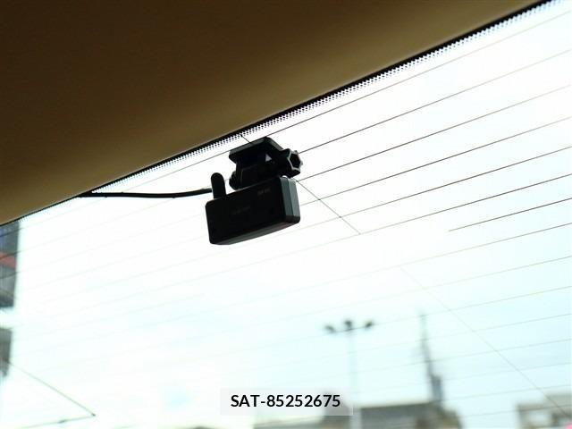 Lexus HS 2012-01 4964138-29