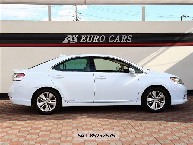 Lexus HS 2012-01 4964138-4