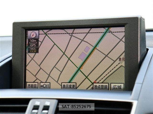 Lexus HS 2012-01 4964138-8