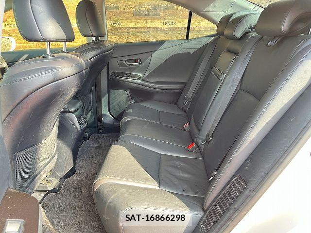 Lexus HS 2014-12 5870820-12