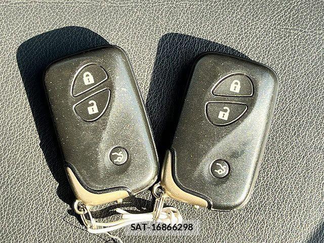 Lexus HS 2014-12 5870820-25