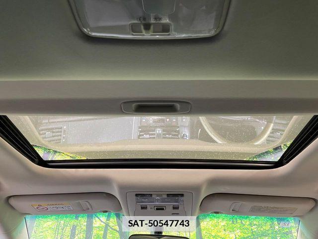 Lexus HS 2014-12 5870806-2