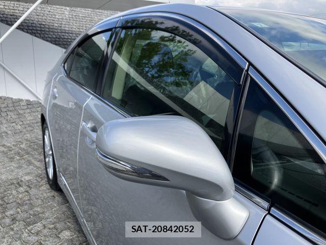 Lexus HS 2013-07 6545529-4