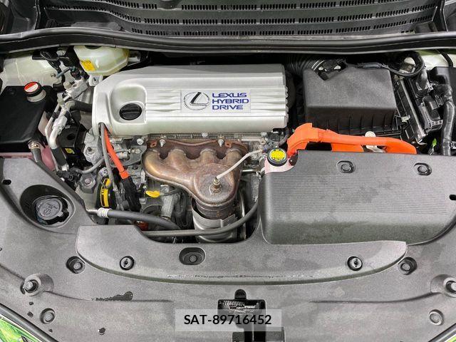 Lexus HS 2014-12 6907671-17
