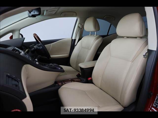 Lexus HS 2016-05 6907673-17