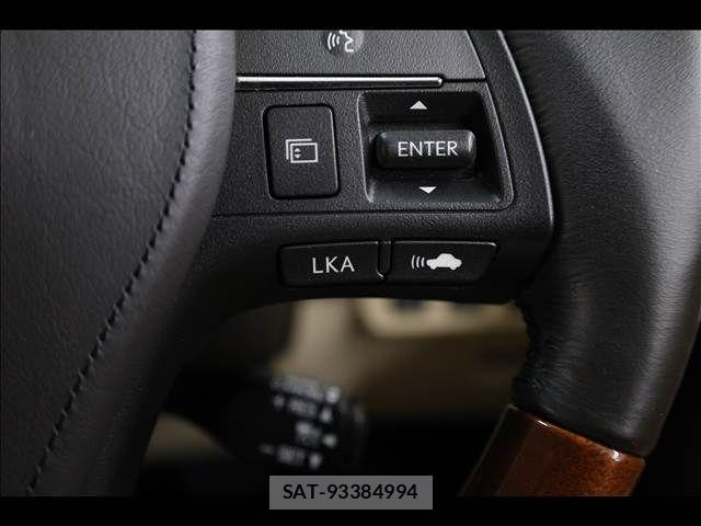 Lexus HS 2016-05 6907673-3