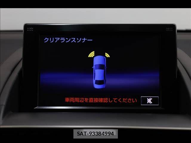 Lexus HS 2016-05 6907673-4