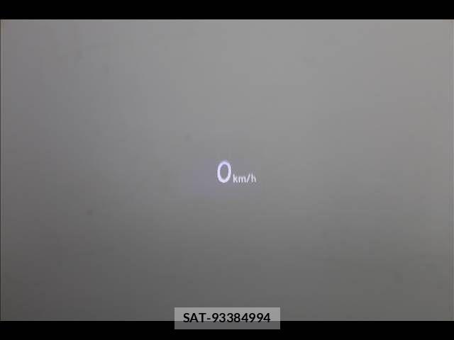 Lexus HS 2016-05 6907673-7
