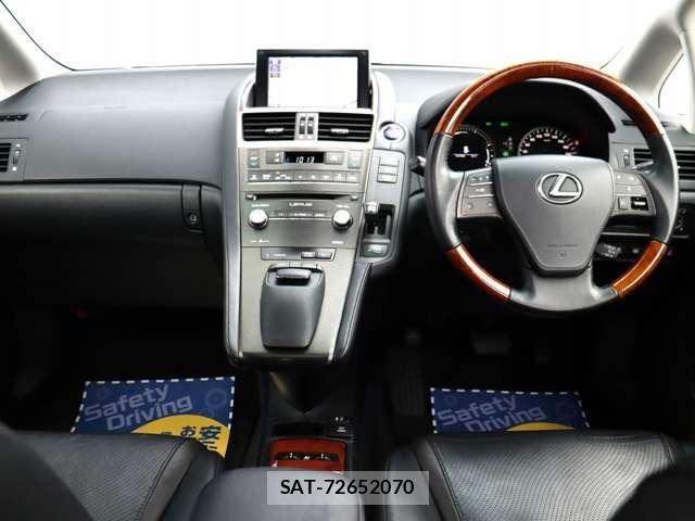 Lexus HS 2014-09 6995009-1
