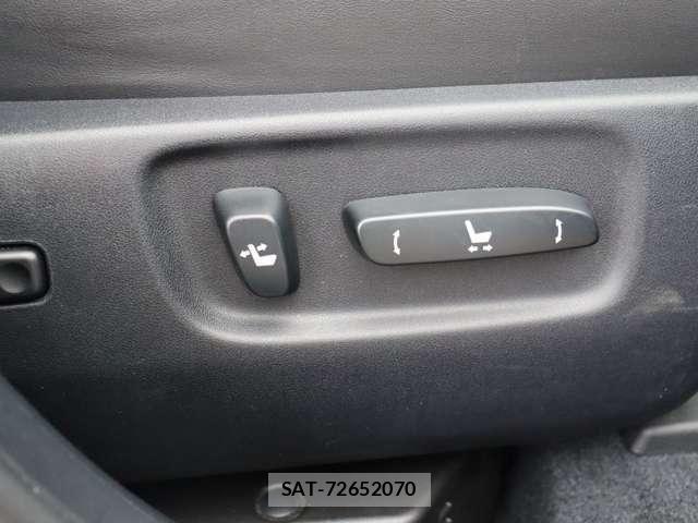 Lexus HS 2014-09 6995009-20