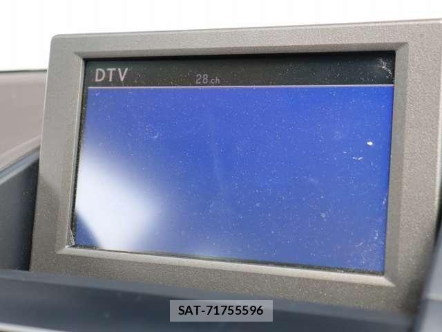 Lexus HS 2011-09 6995010-9