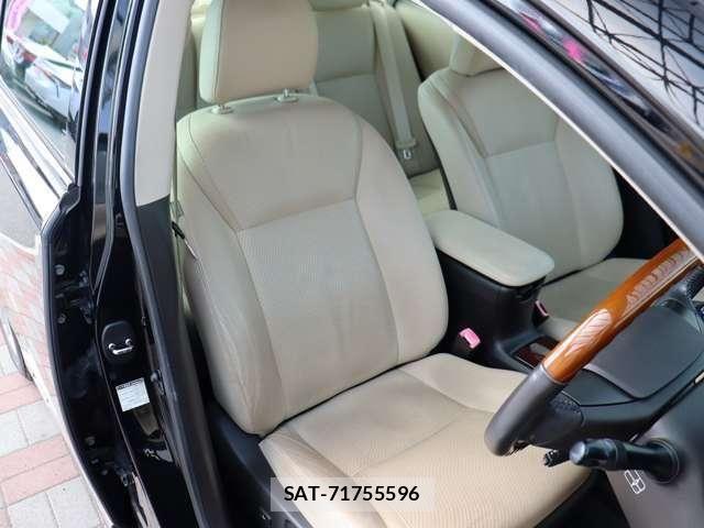 Lexus HS 2011-09 6995010-20