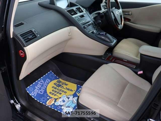 Lexus HS 2011-09 6995010-26