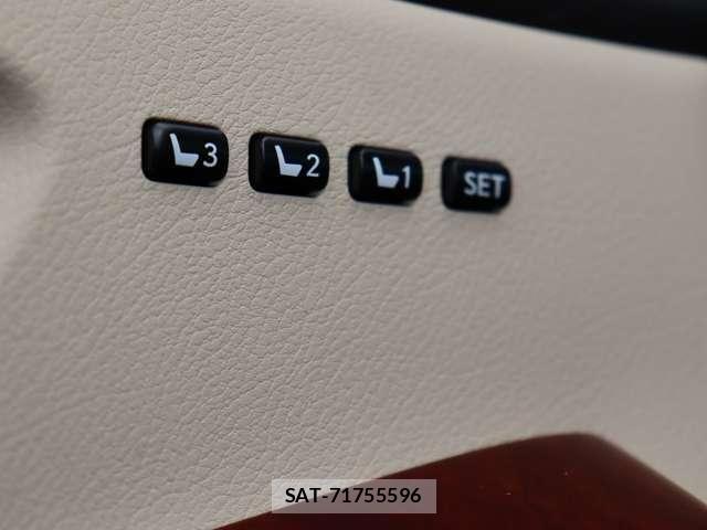 Lexus HS 2011-09 6995010-28