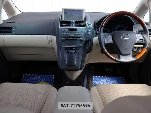 Lexus HS 2011-09 6995010-6