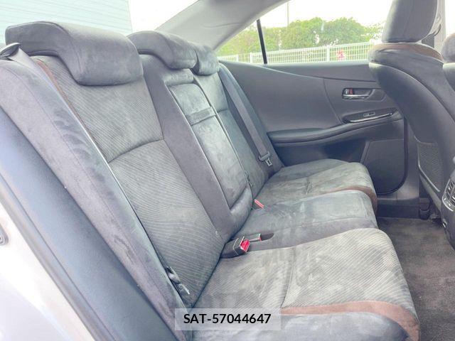 Lexus HS 2014-11 7059231-9
