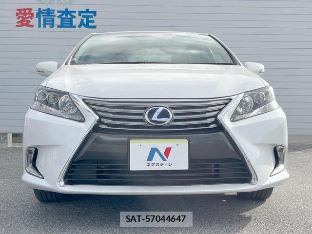 Lexus HS 2014-11 7059231-14