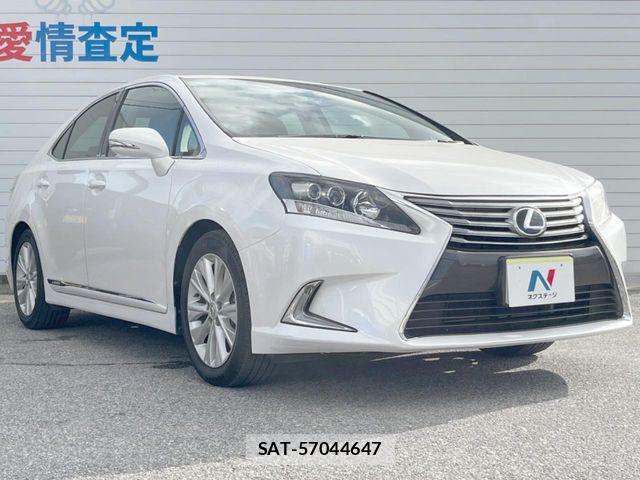 Lexus HS 2014-11 7059231-16