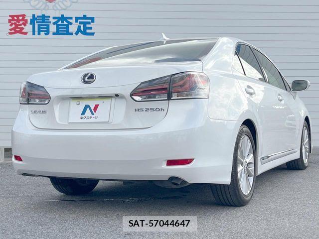 Lexus HS 2014-11 7059231-17