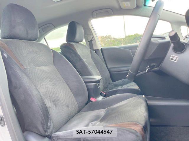 Lexus HS 2014-11 7059231-8