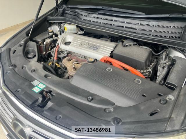 Lexus HS 2013-03 7059235-5