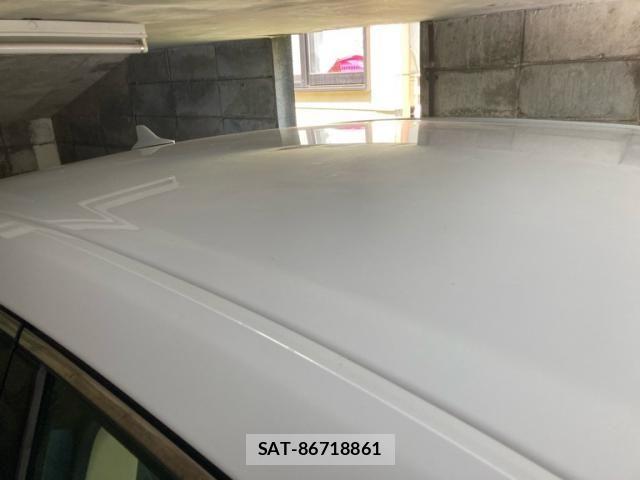 Lexus HS 2010-04 7220896-7