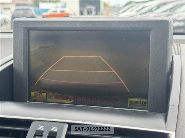 Lexus HS 2011-09 7220902-21