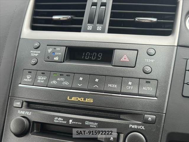 Lexus HS 2011-09 7220902-3