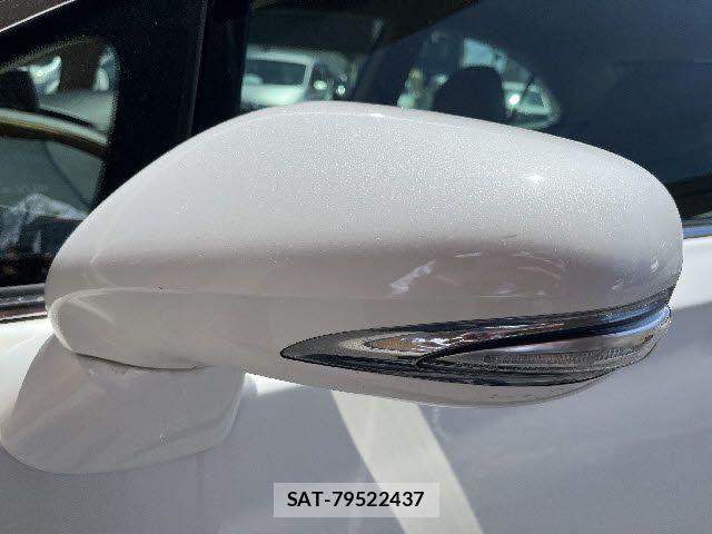 Lexus HS 2011-06 7220904-24