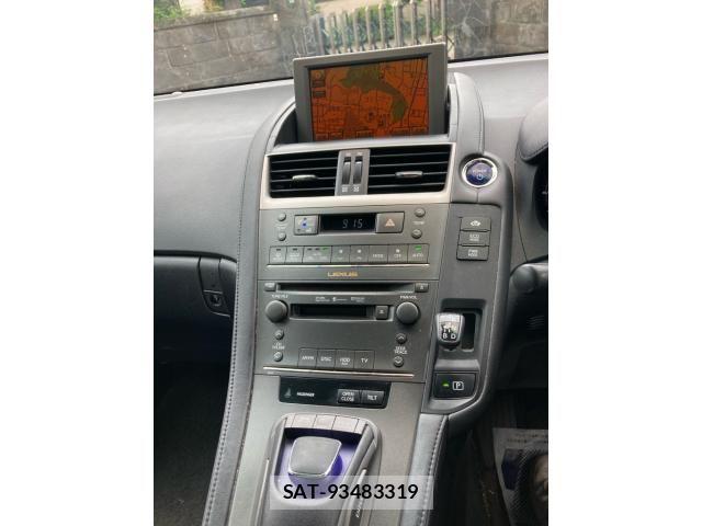 Lexus HS 2010-02 7251316-18