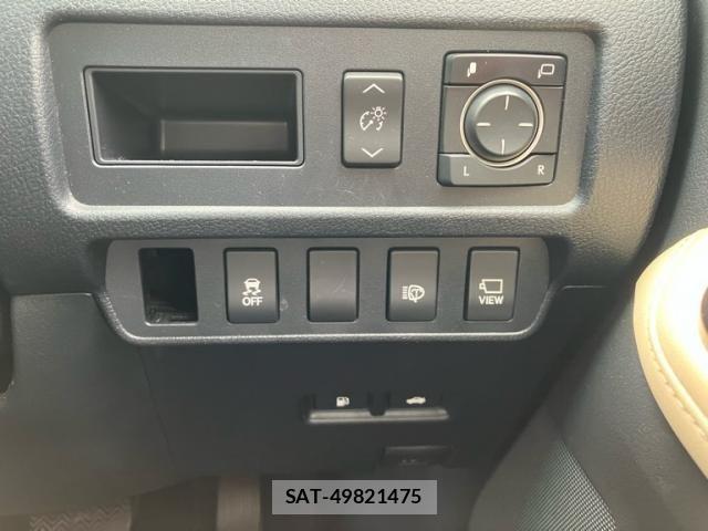Lexus HS 2011-07 7272218-21